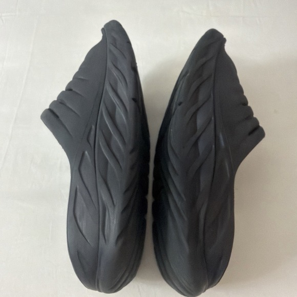 Hoka One One Ora Recovery Slide Sandals Mens 9 Womens 11 Black Cushioned Slide - Picture 14 of 16